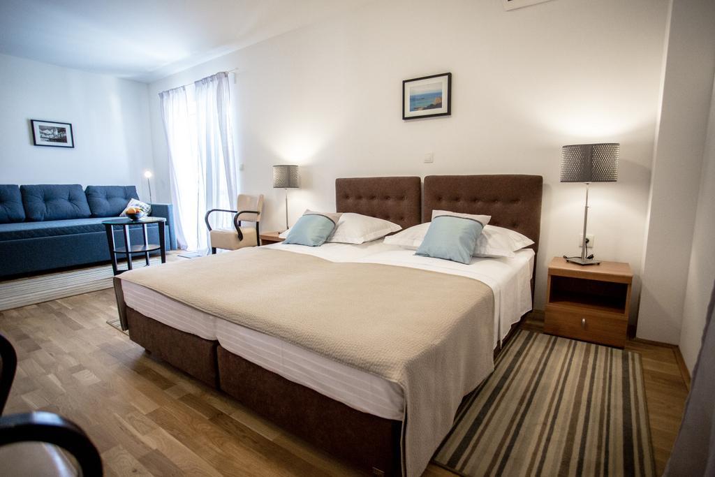 Rooms Margarita Stobreč الغرفة الصورة